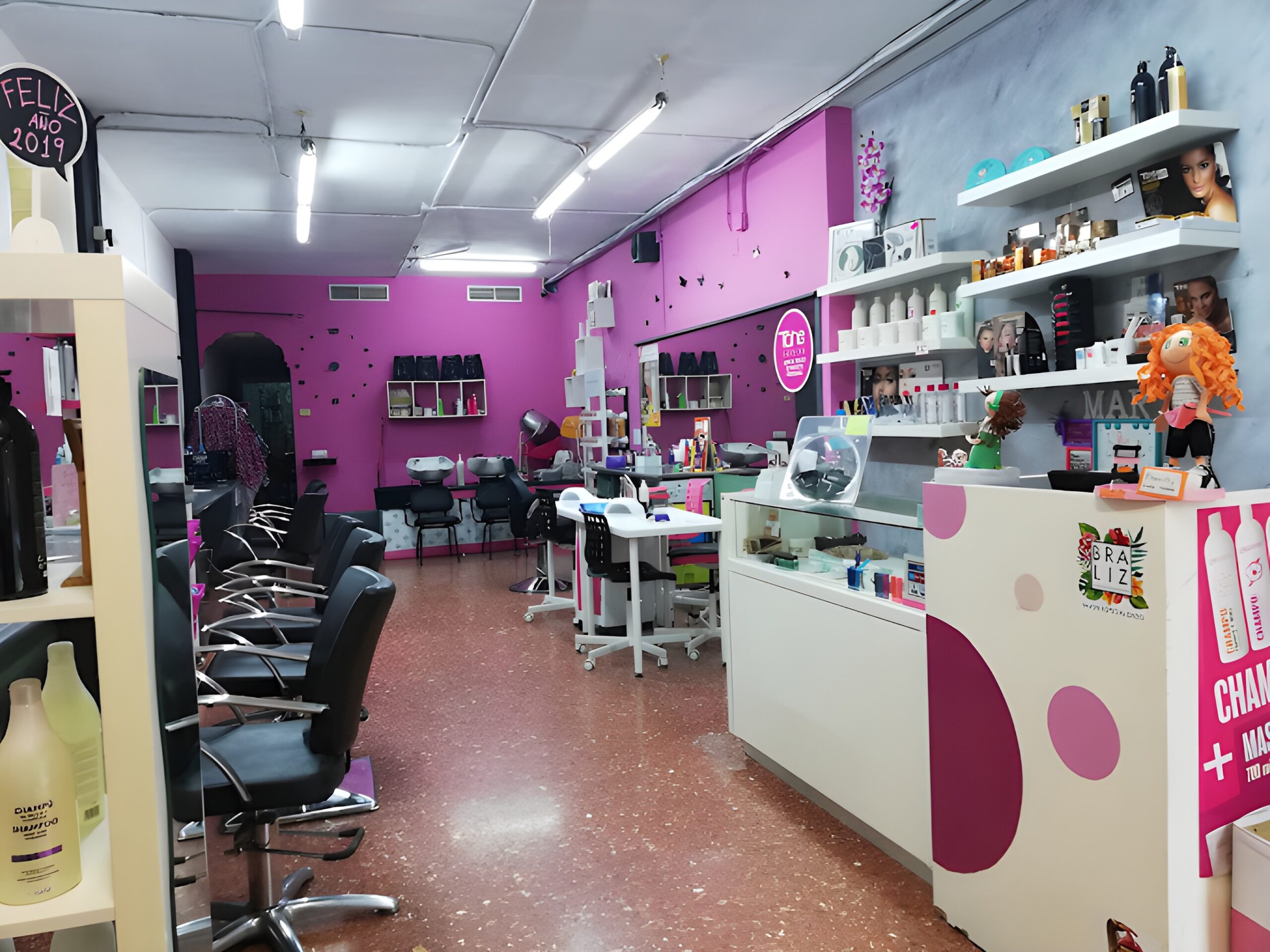 Imagen del interior del Salón de belleza de Etternitty